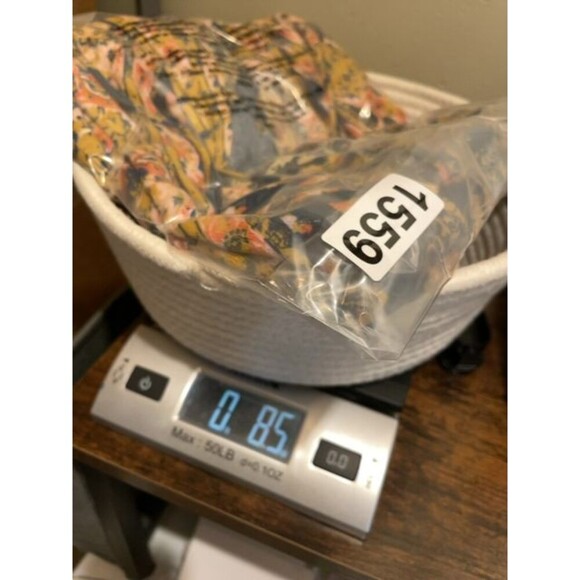 Free People Magic Mystery Tunic Size XS Boho Flared Sleeve V Neck Flowy Pattern - Picture 11 of 11